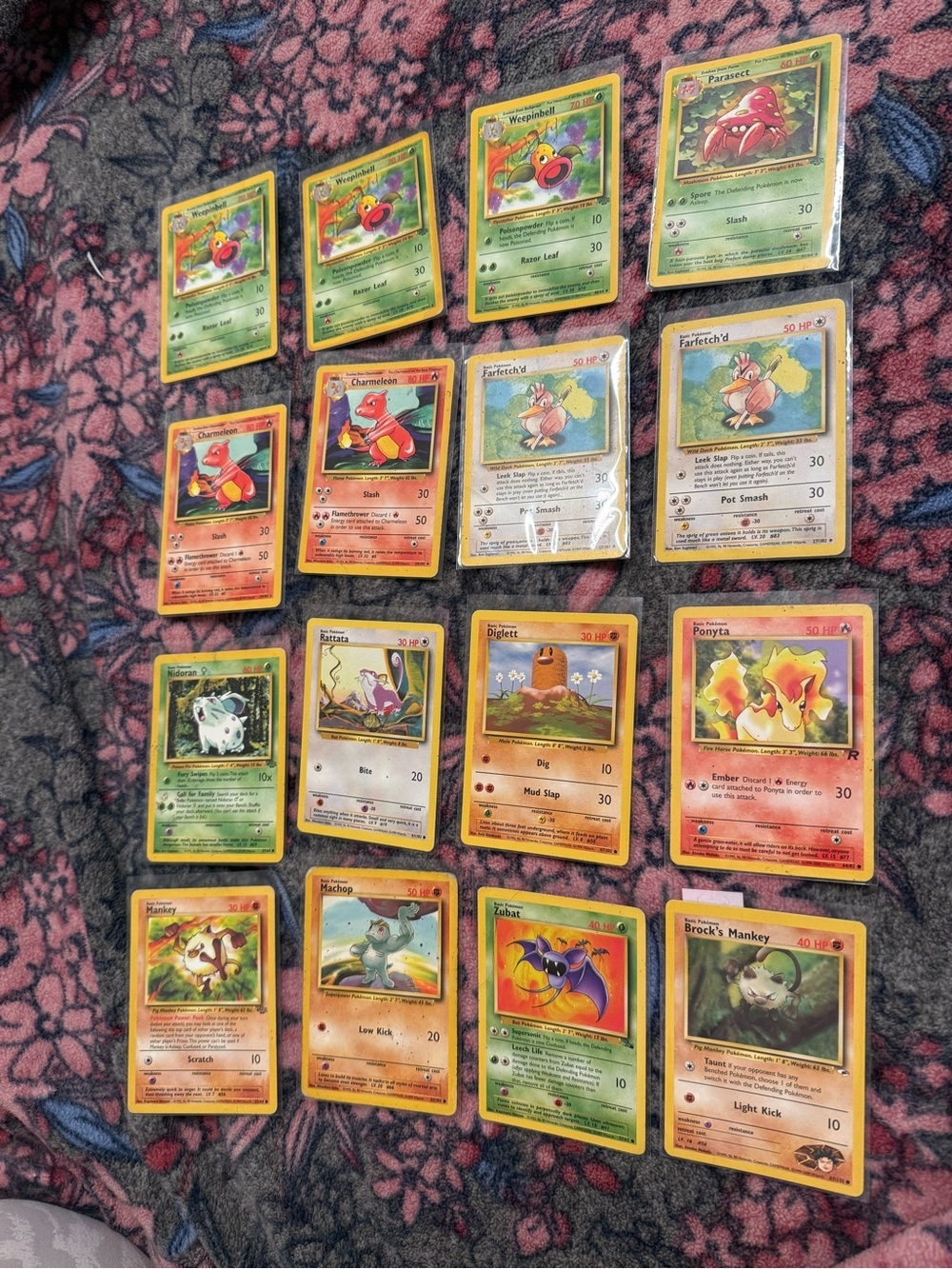 Vintage Trading Card Lot - Assorted Green, Red, Yellow, Brown Colors